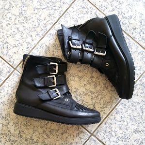 Shellys London Black leather combats